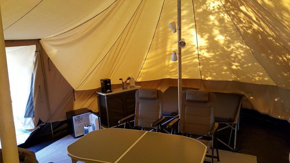 Tent-Ok Opende Kültér fotó